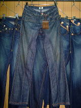 ANTIK DENIM CUT:#10000315 STYLE:MCM2923 ASSEMBLED IN MEXICO 100%COTTON MACHINE WASH WARM WASH WITH LIKE COLORS TUMBLE DRY LOW DO NOT BLEACH RN#114400 CA#37095